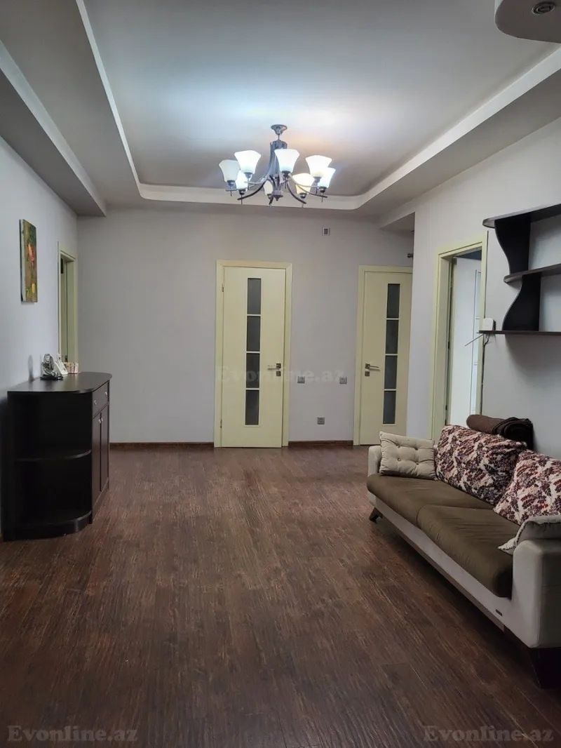 Satılır 4 otaqlı Mənzil Yeni tikili 180 m² Nizami m. - şəkil 8