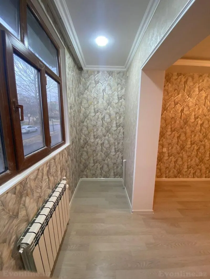 Satılır 3 otaqlı Mənzil Köhnə tikili 95 m² Xalqlar Dostluğu m. - şəkil 2