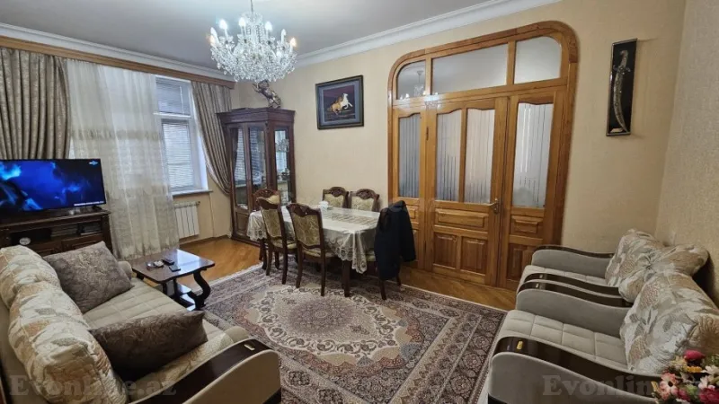 Satılır 3 otaqlı Mənzil Köhnə tikili 90 m² Nizami m. - şəkil 2