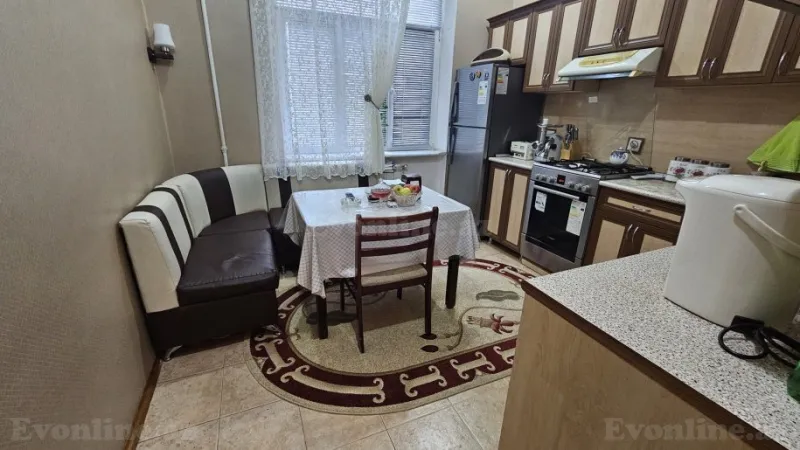 Satılır 3 otaqlı Mənzil Köhnə tikili 90 m² Nizami m. - şəkil 11