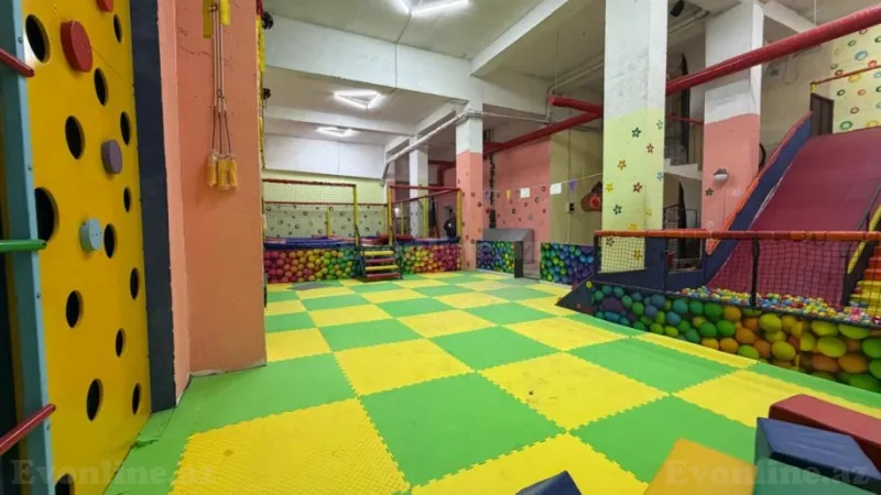 Kirayə verilir 5 otaqlı Mənzil Yeni tikili 530 m² Xətai r. - şəkil 3