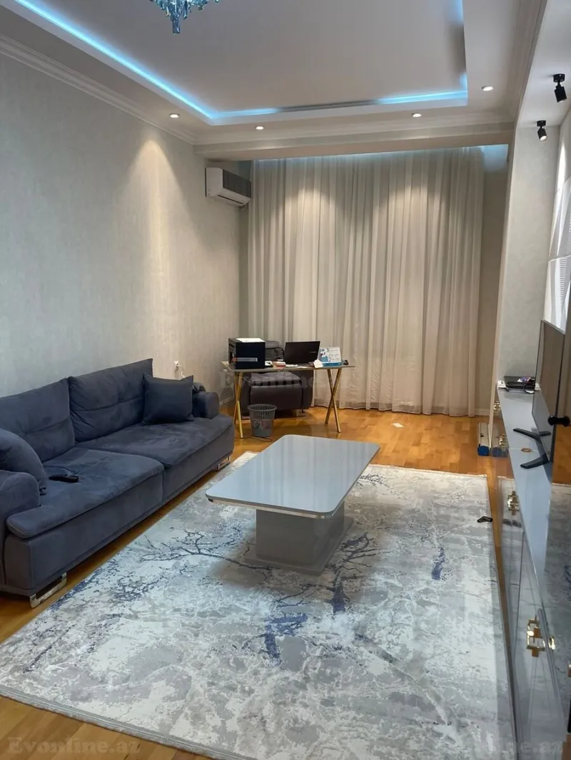 Kirayə verilir 2 otaqlı Mənzil Yeni tikili 95 m² Nərimanov r. - şəkil 3