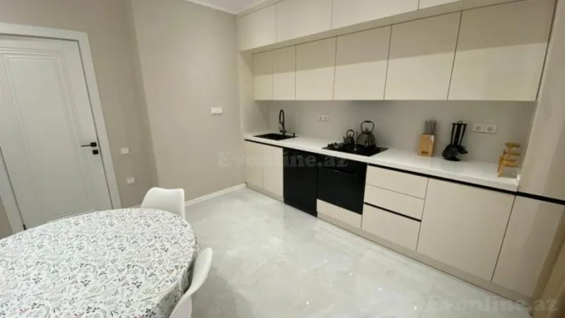 Kirayə verilir 2 otaqlı Mənzil Yeni tikili 110 m² Xətai m. - şəkil 12