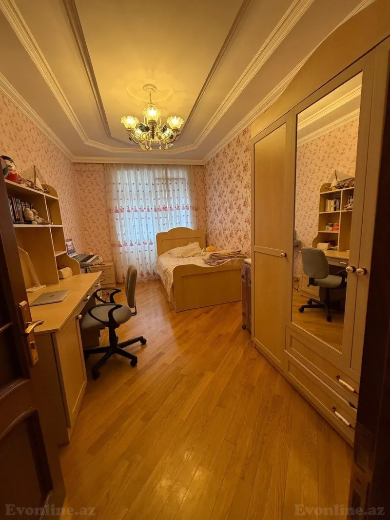 Satılır 3 otaqlı Mənzil Yeni tikili 130 m² Yeni Yasamal - şəkil 3