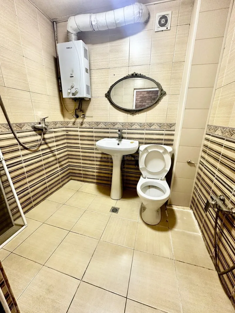 Satılır 2 otaqlı Mənzil Köhnə tikili 48 m² Qara Qarayev m. - şəkil 5