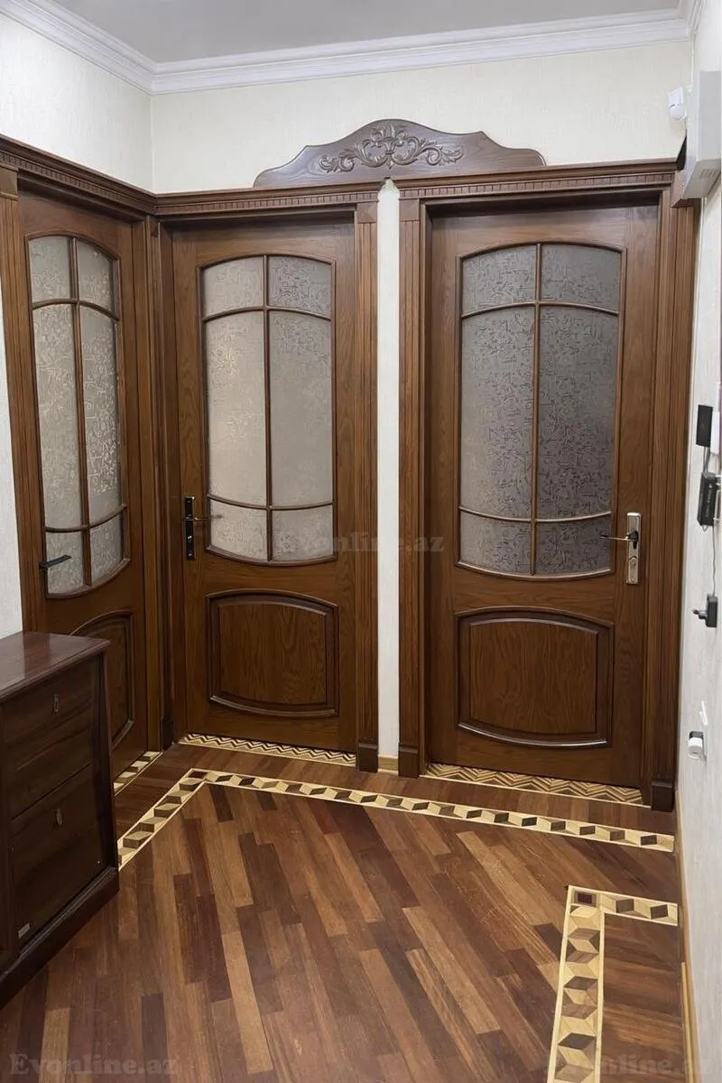 Satılır 5 otaqlı Mənzil Köhnə tikili 120 m² Sabunçu r. - şəkil 4