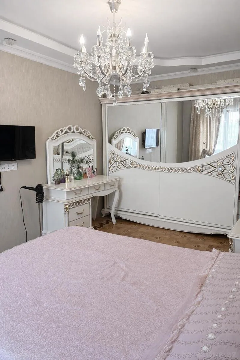 Satılır 5 otaqlı Mənzil Köhnə tikili 120 m² Sabunçu r. - şəkil 8