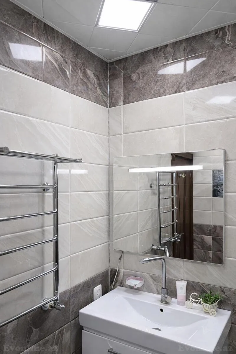 Satılır 5 otaqlı Mənzil Köhnə tikili 120 m² Sabunçu r. - şəkil 16