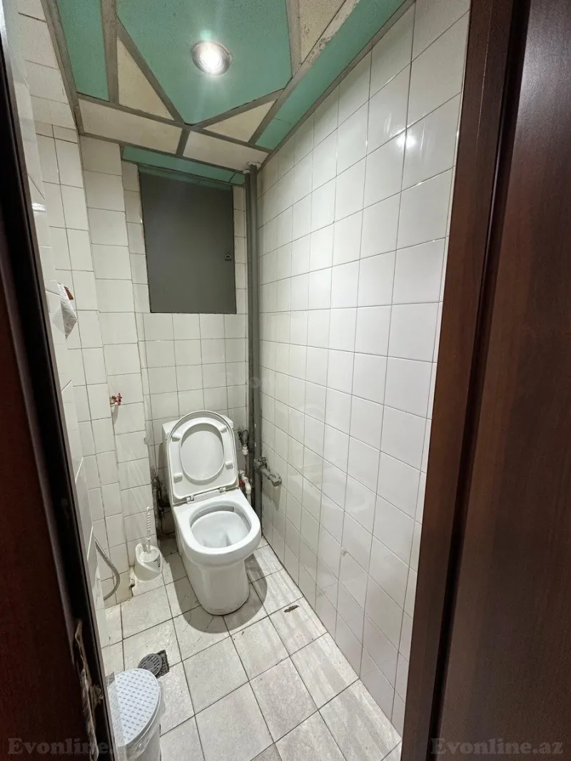 Kirayə verilir 4 otaqlı Mənzil Köhnə tikili 110 m² Nəriman Nərimanov m. - şəkil 12