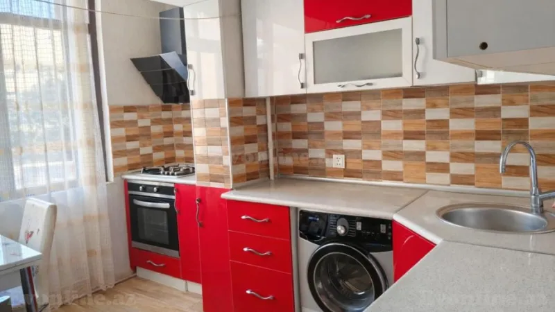 Satılır 5 otaqlı Mənzil Köhnə tikili 120 m² Suraxanı r. - şəkil 10