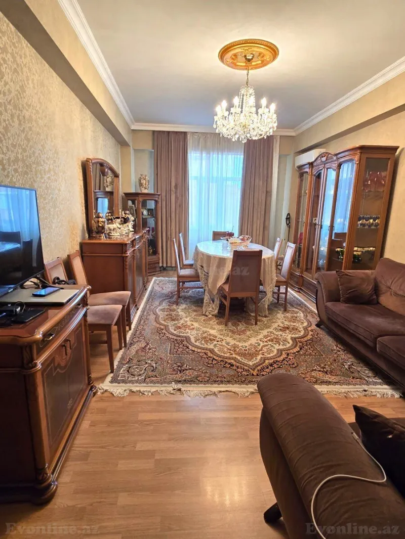 Satılır 3 otaqlı Mənzil Yeni tikili 90 m² 20 Yanvar m.