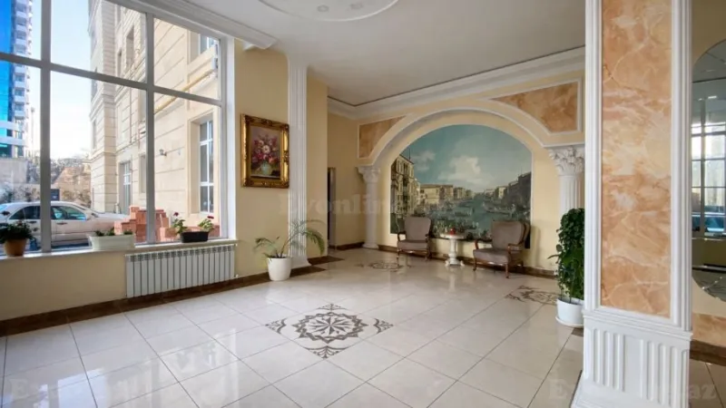 Satılır 3 otaqlı Mənzil Yeni tikili 128 m² 28 May m. - şəkil 4