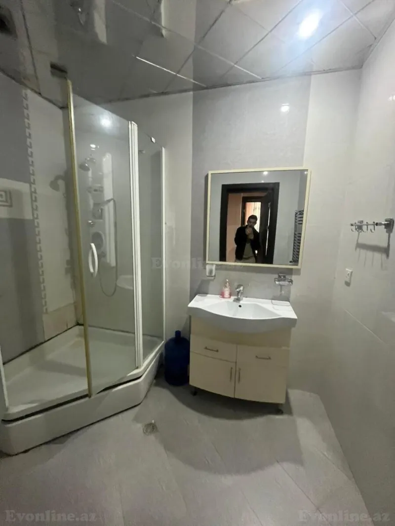 Kirayə verilir 3 otaqlı Mənzil Yeni tikili 132 m² 8 Noyabr m. - şəkil 6