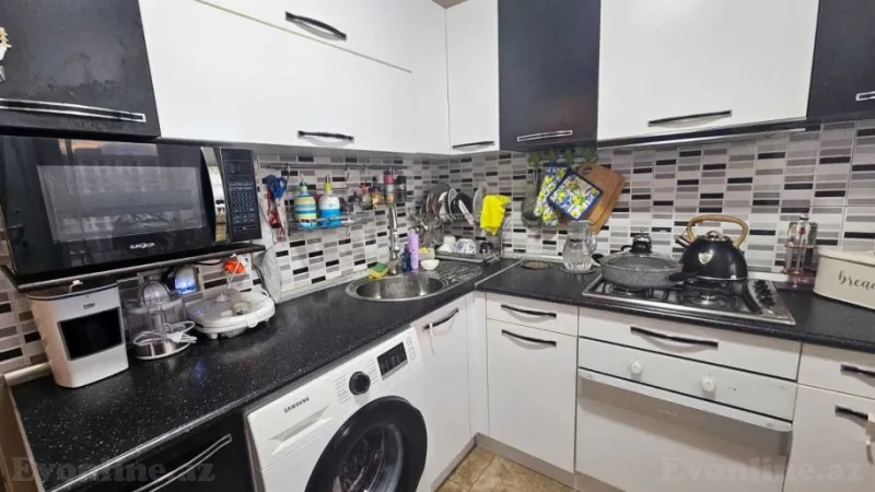 Satılır 5 otaqlı Mənzil Köhnə tikili 120 m² Əhmədli - şəkil 12