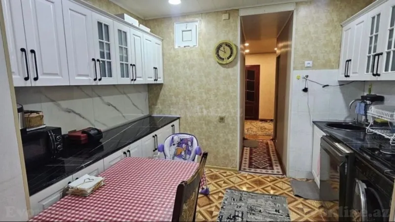 Satılır 3 otaqlı Mənzil Köhnə tikili 85 m² Həzi Aslanov - şəkil 3
