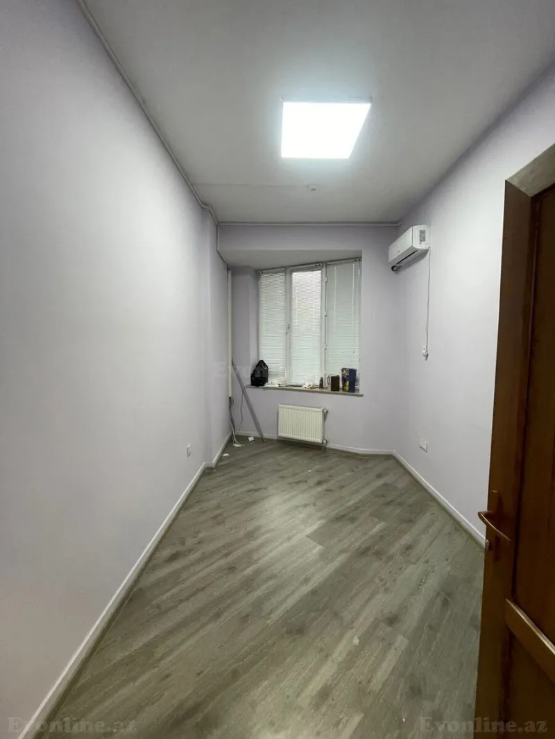 Kirayə verilir Ofis 230 m² İnşaatçılar m. - şəkil 18
