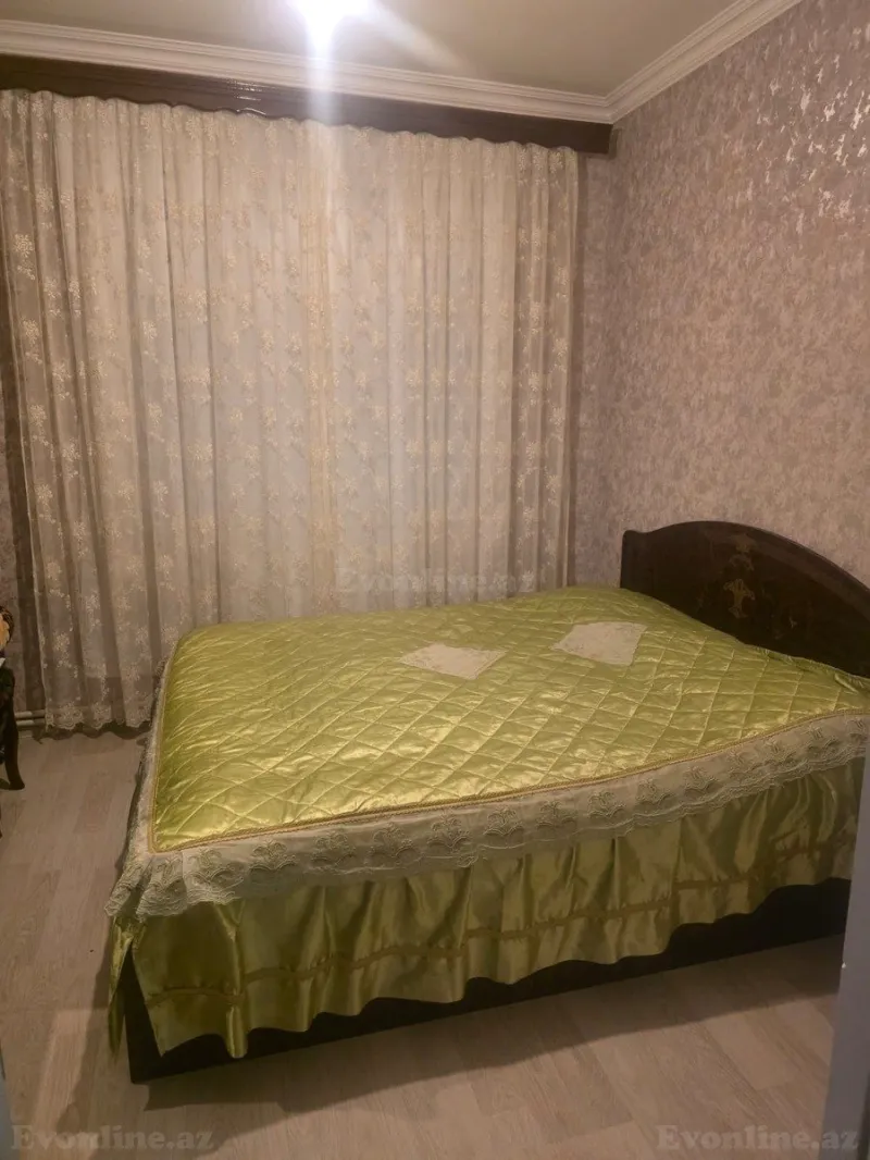 Satılır 3 otaqlı Mənzil Köhnə tikili 69 m² Sumqayıt - şəkil 2