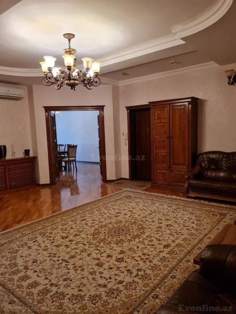 Satılır 4 otaqlı Mənzil Yeni tikili 145 m² İnşaatçılar m. - şəkil 10