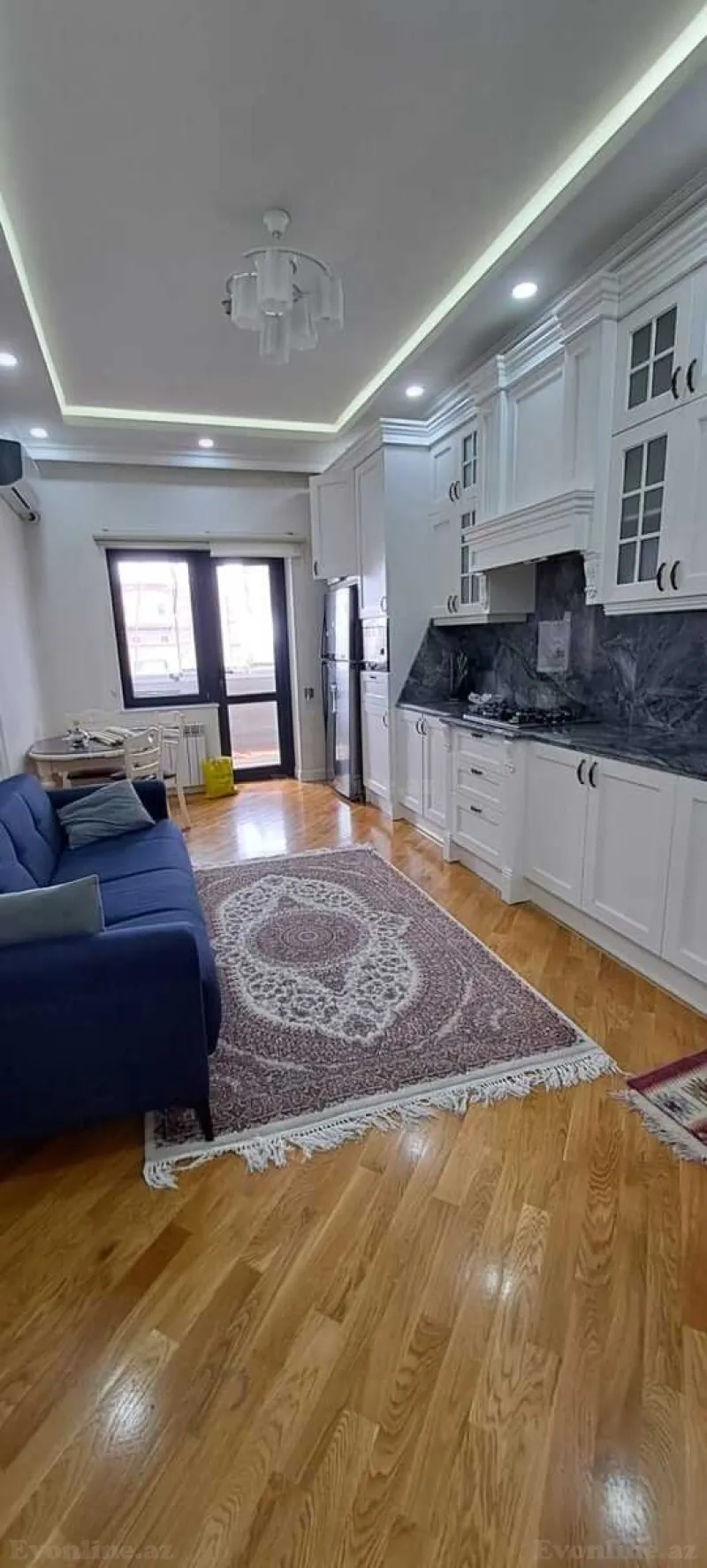 Kirayə verilir 3 otaqlı Mənzil Yeni tikili 160 m² Nərimanov r. - şəkil 12