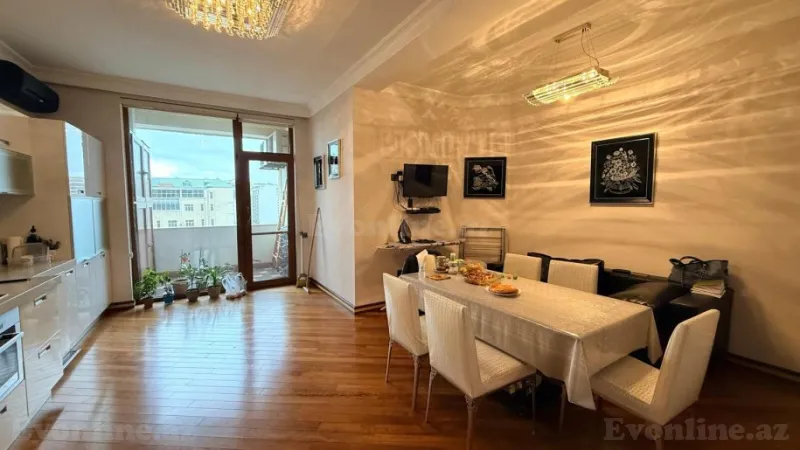 Satılır 4 otaqlı Mənzil Yeni tikili 220 m² 28 May m. - şəkil 14