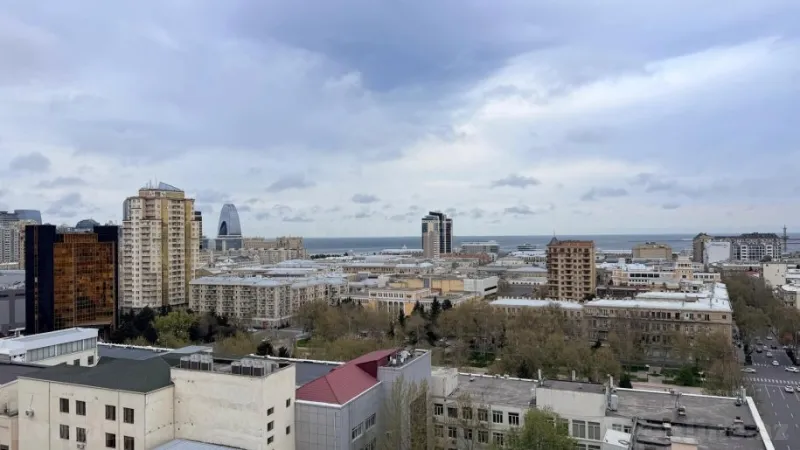 Satılır 4 otaqlı Mənzil Yeni tikili 220 m² 28 May m. - şəkil 21