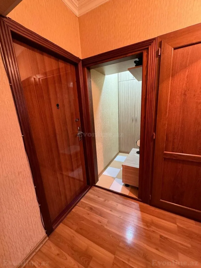 Satılır 2 otaqlı Mənzil Köhnə tikili 65 m² Xırdalan - şəkil 2