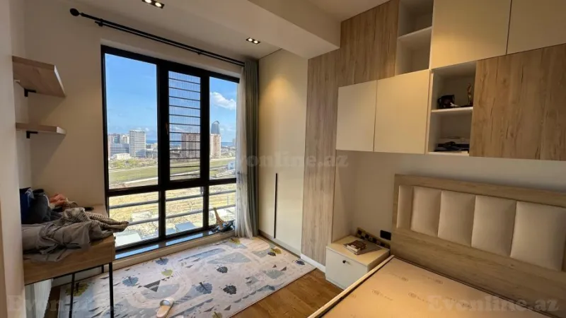 Kirayə verilir 3 otaqlı Mənzil Yeni tikili 105 m² Nərimanov r. - şəkil 4