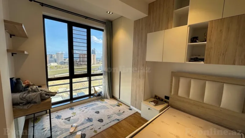 Kirayə verilir 3 otaqlı Mənzil Yeni tikili 105 m² Nərimanov r. - şəkil 5