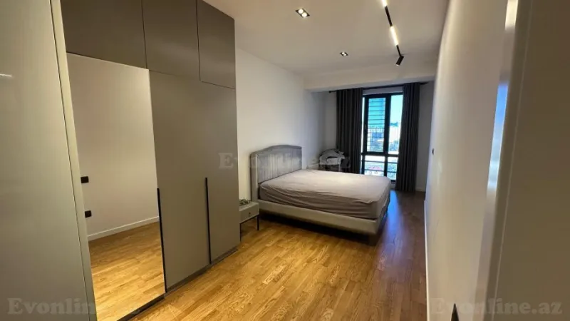 Kirayə verilir 3 otaqlı Mənzil Yeni tikili 105 m² Nərimanov r. - şəkil 9