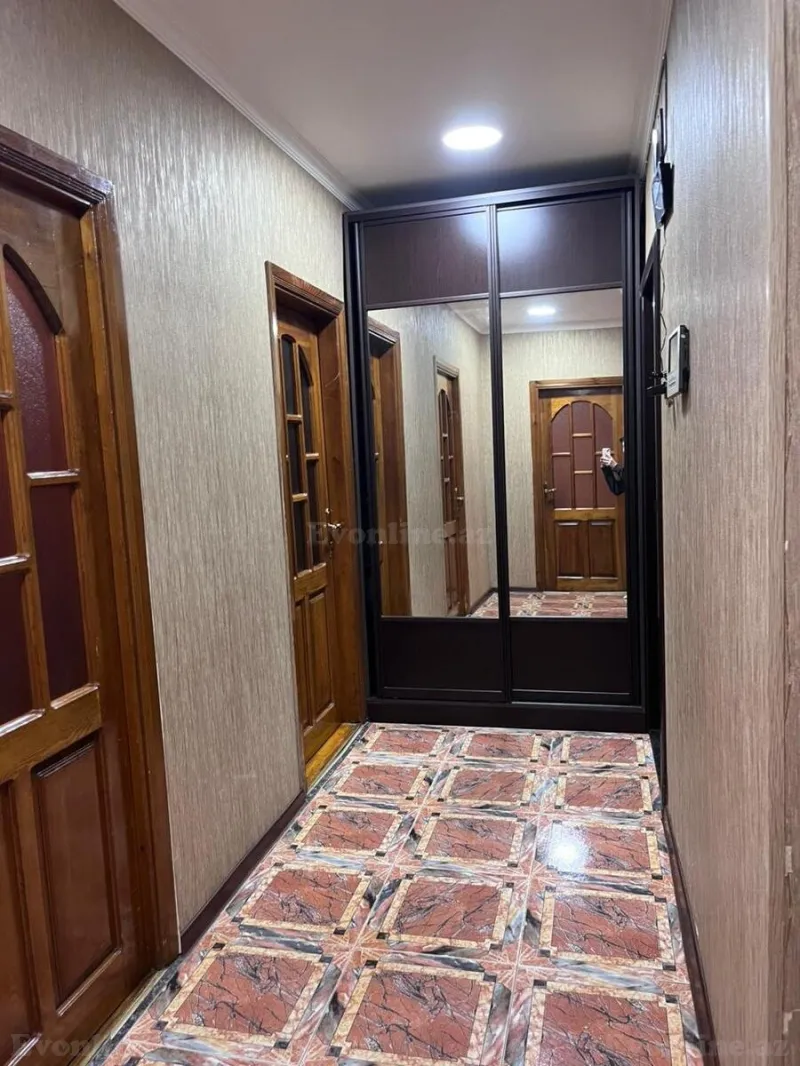 Satılır 4 otaqlı Mənzil Köhnə tikili 100 m² 8-ci mikrorayon - şəkil 13