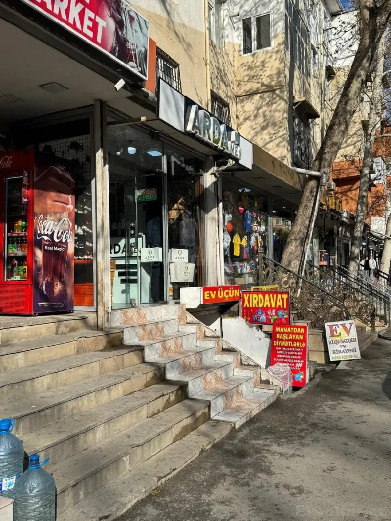 Kirayə verilir Obyekt 70 m² 4-cü mikrorayon - şəkil 2