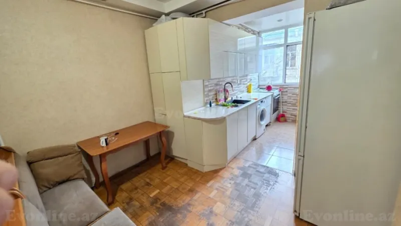 Satılır 2 otaqlı Mənzil Köhnə tikili 55 m² İçərişəhər m. - şəkil 6