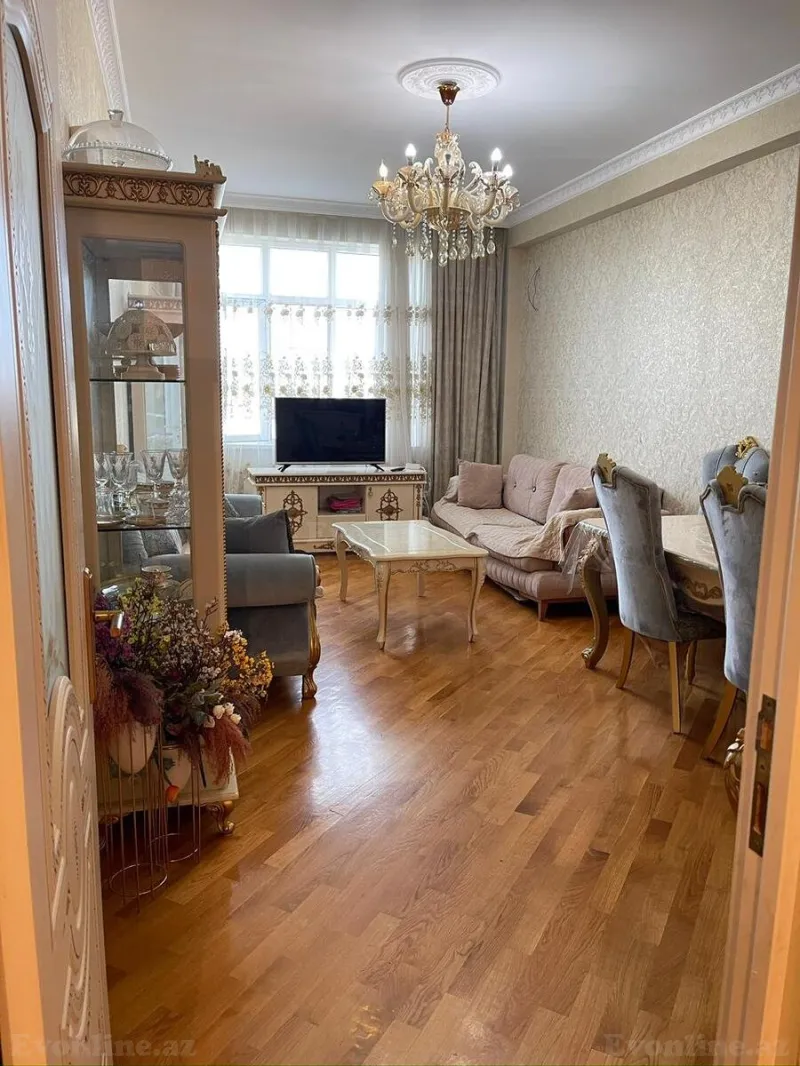 2 otaqlı Mənzil 65 m² 4-cü mikrorayon Satılır