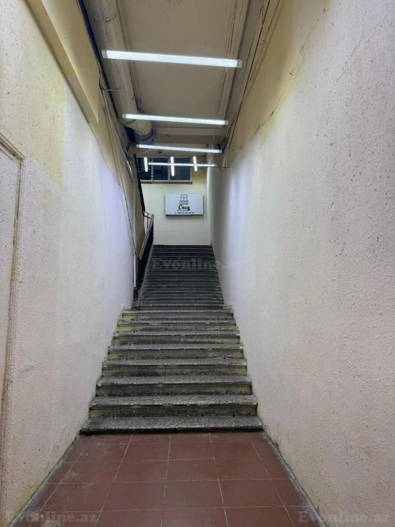 Kirayə verilir 1 otaqlı Mənzil Köhnə tikili 30 m² Sahil m. - şəkil 4