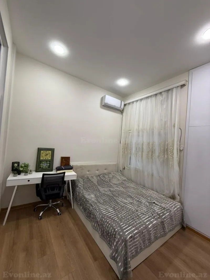 Kirayə verilir 1 otaqlı Mənzil Köhnə tikili 30 m² Sahil m. - şəkil 7