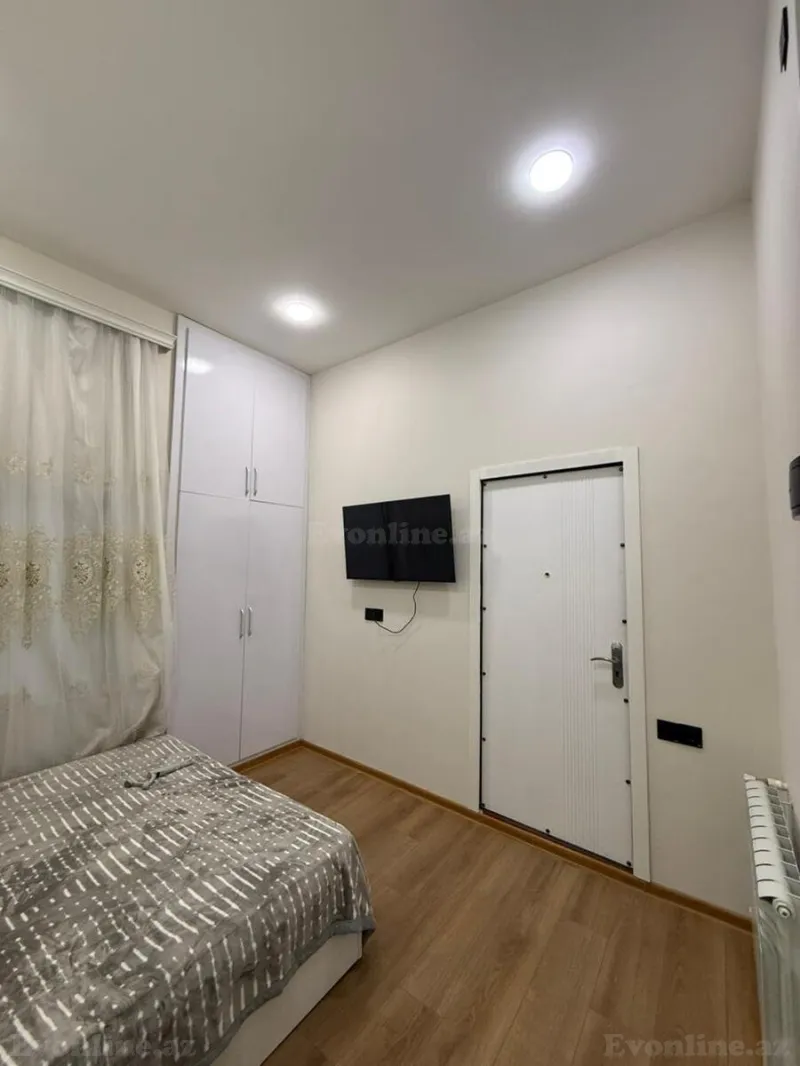 Kirayə verilir 1 otaqlı Mənzil Köhnə tikili 30 m² Sahil m. - şəkil 14