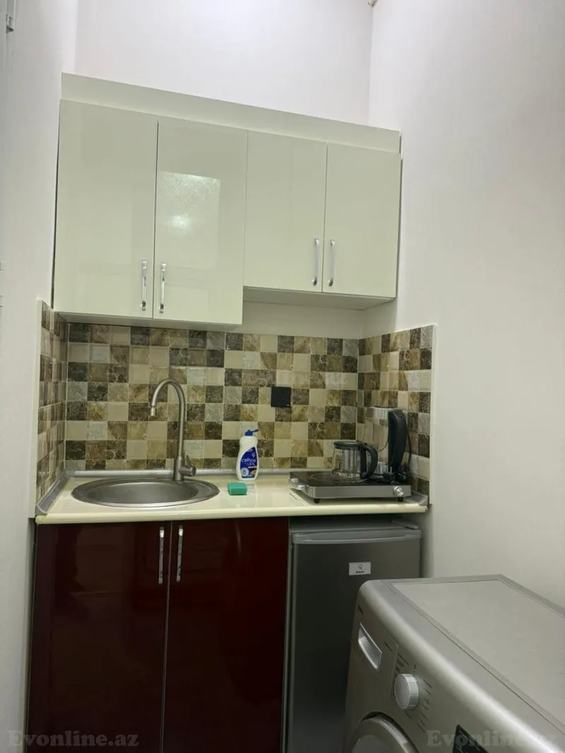 Kirayə verilir 1 otaqlı Mənzil Köhnə tikili 30 m² Sahil m. - şəkil 17