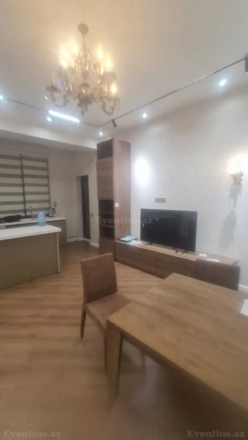 Kirayə verilir 2 otaqlı Mənzil Yeni tikili 70 m² 28 May m. - şəkil 2