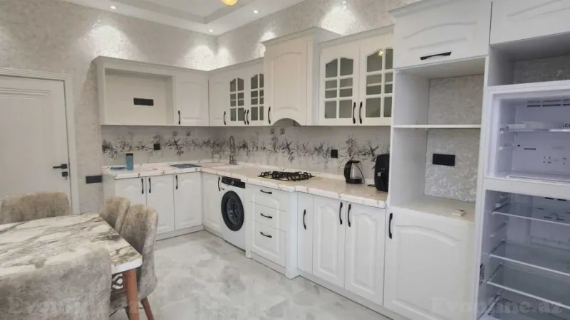 2 otaqlı Mənzil 95 m² Nəsimi r. Kirayə verilir