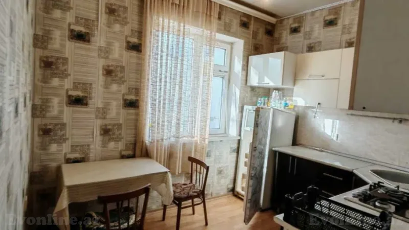 Satılır 4 otaqlı Mənzil Köhnə tikili 100 m² Nəriman Nərimanov m. - şəkil 8