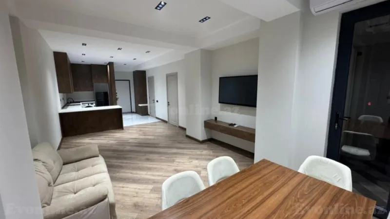 2 otaqlı Mənzil 77 m² Xətai m. Satılır