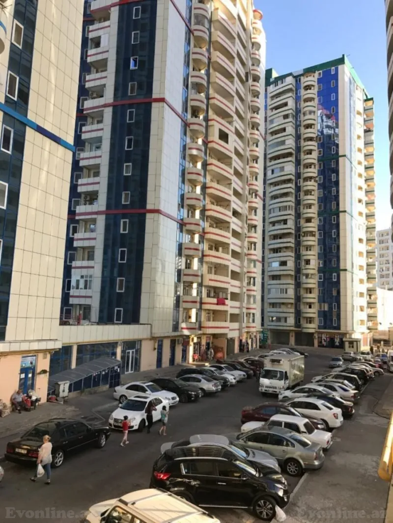 3 otaqlı Mənzil 80 m² Sabunçu r. Kirayə verilir