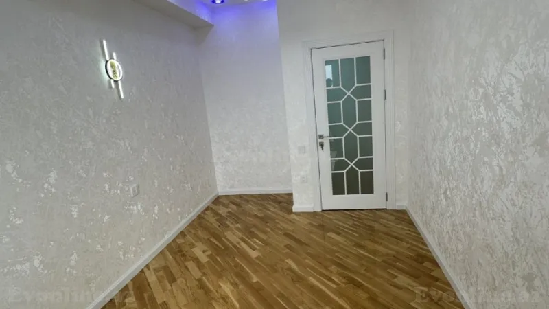 Satılır 3 otaqlı Mənzil Yeni tikili 99 m² 7-ci mikrorayon - şəkil 6