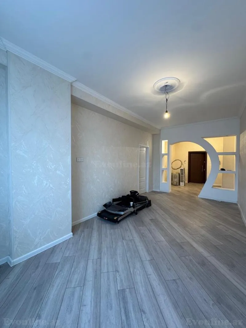 Satılır 3 otaqlı Mənzil Yeni tikili 80 m² Həzi Aslanov m. - şəkil 2