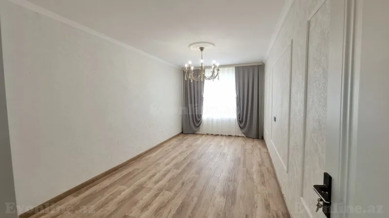 3 otaqlı Mənzil 65 m² 9-cu mikrorayon Satılır