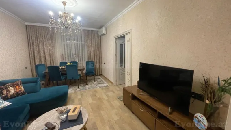 Satılır 4 otaqlı Mənzil Köhnə tikili 100 m² Xalqlar Dostluğu m. - şəkil 2