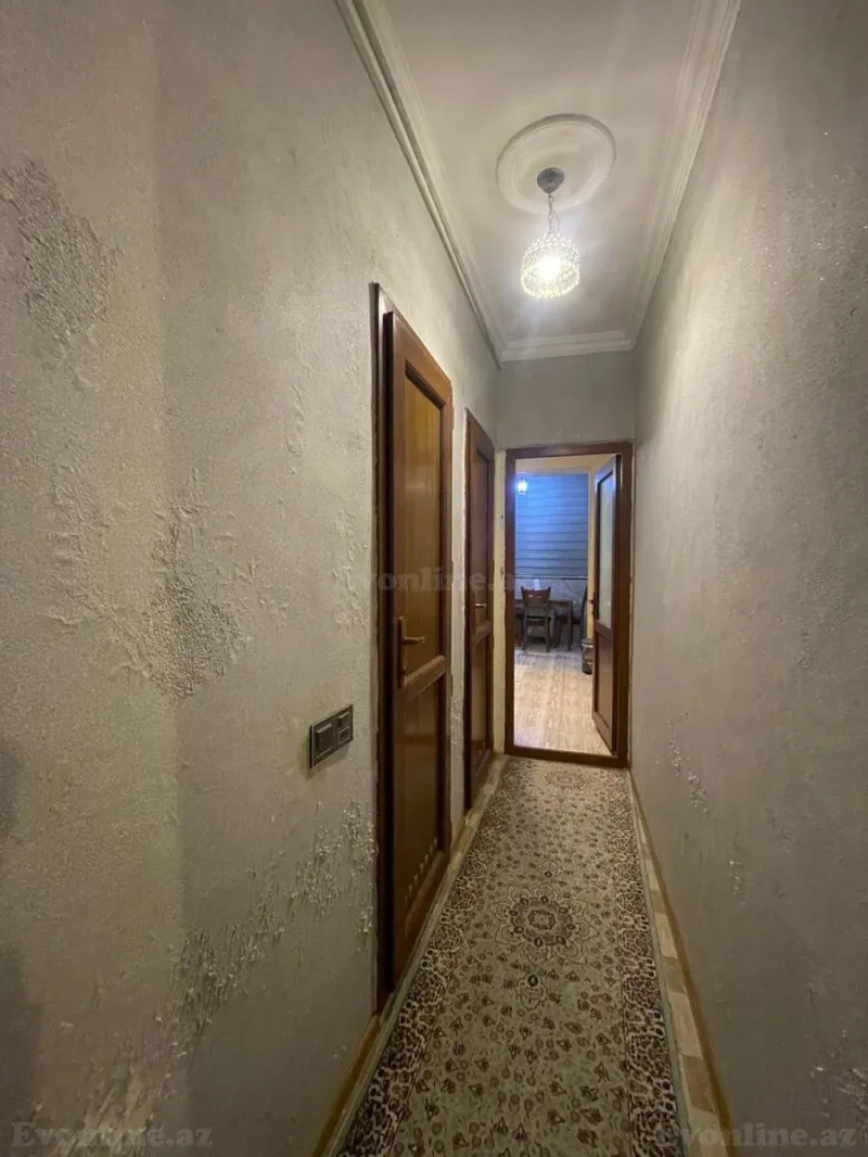 Satılır 4 otaqlı Mənzil Köhnə tikili 100 m² Xalqlar Dostluğu m. - şəkil 8