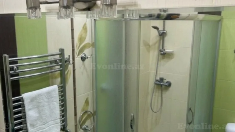 Satılır 5 otaqlı Mənzil Köhnə tikili 136.9 m² 28 May m. - şəkil 10