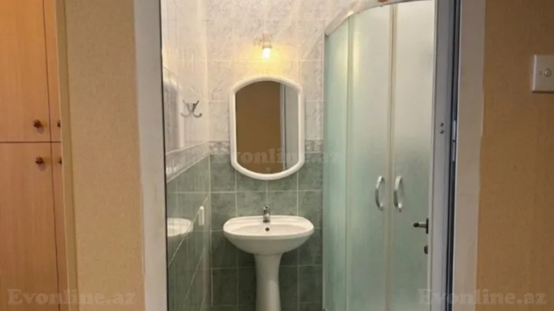 Satılır 5 otaqlı Mənzil Köhnə tikili 136.9 m² 28 May m. - şəkil 14