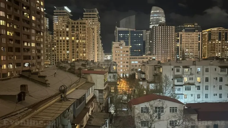 Satılır 5 otaqlı Mənzil Köhnə tikili 136.9 m² 28 May m. - şəkil 16